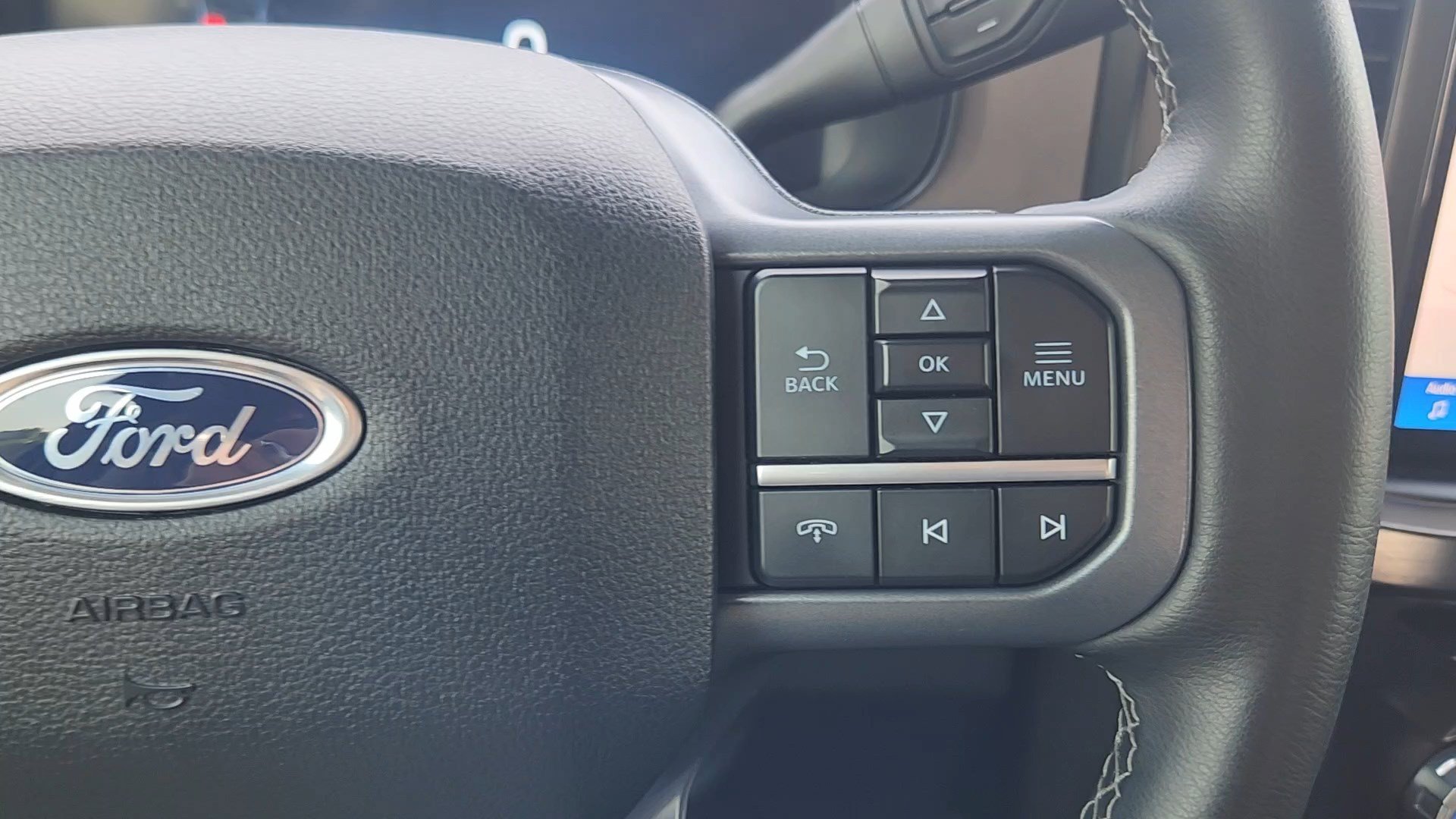 Certified 2025 Ford F250 Lariat AWD/4WD image 25
