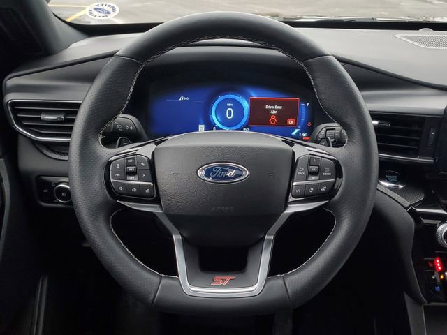 Certified 2023 Ford Explorer ST w/ Equipment Group 401A image 31