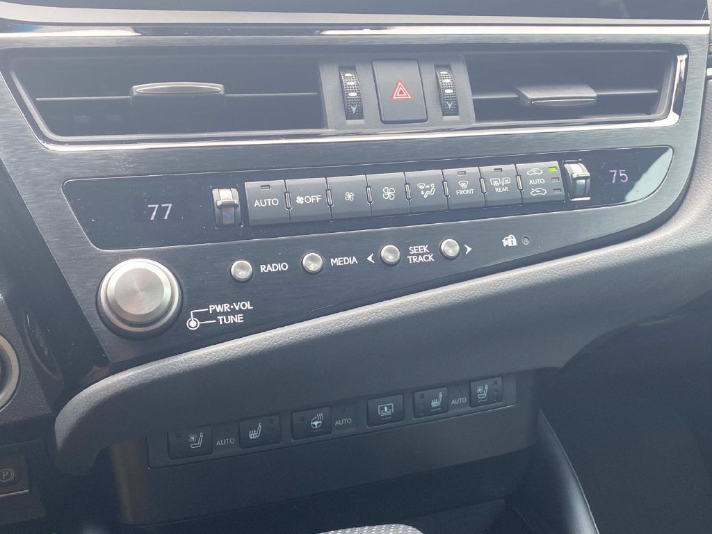 Used 2023 Lexus ES 350 F Sport w/ Accessory Package (Z2) FWD image 26