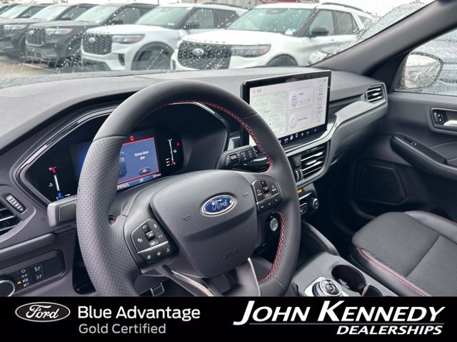 Certified 2023 Ford Escape ST-Line w/ Tech Pack #1 FWD image 17