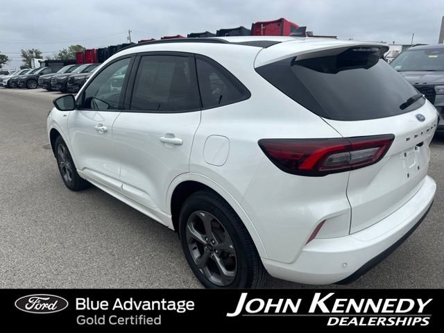 Certified 2024 Ford Escape ST-Line w/ Tech Pack #1 AWD/4WD image 3