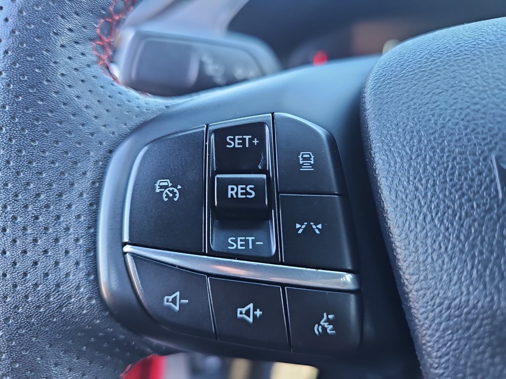 Certified 2024 Ford Escape ST-Line w/ Tech Pack #1 AWD/4WD image 17
