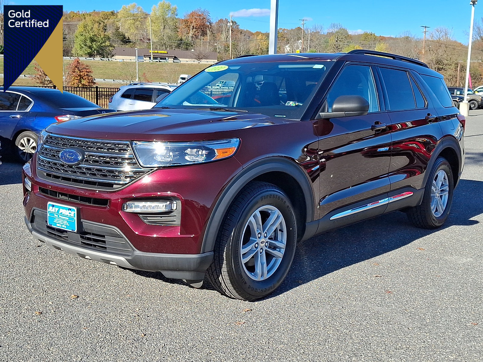 Certified 2022 Ford Explorer XLT w/ Equipment Group 202A image 1