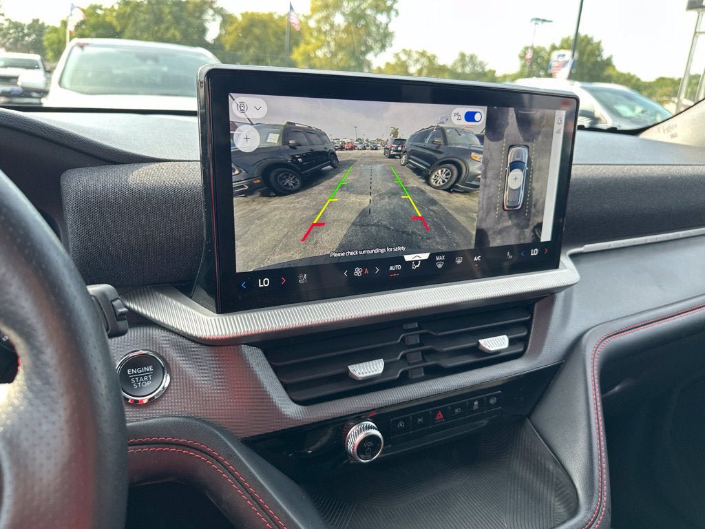 Certified 2025 Ford Explorer ST-Line AWD/4WD image 19