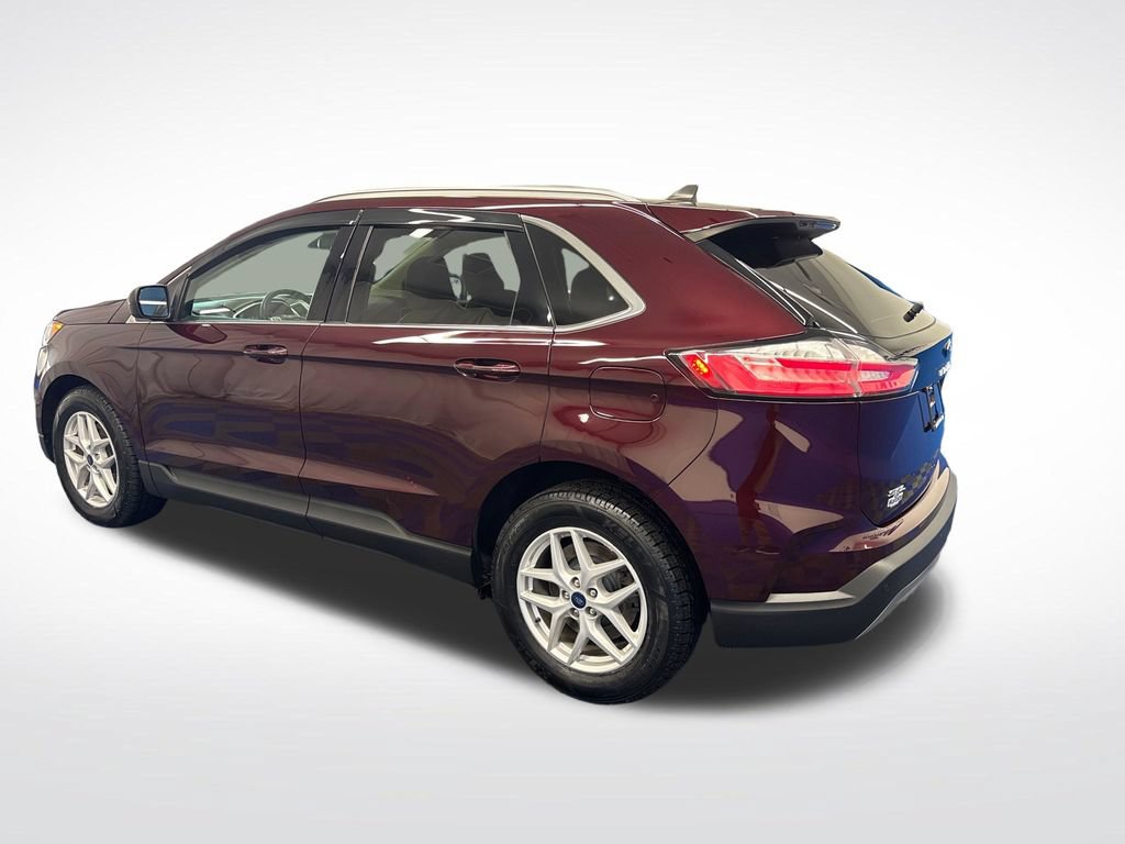 Certified 2021 Ford Edge SEL w/ Convenience Package AWD/4WD image 3