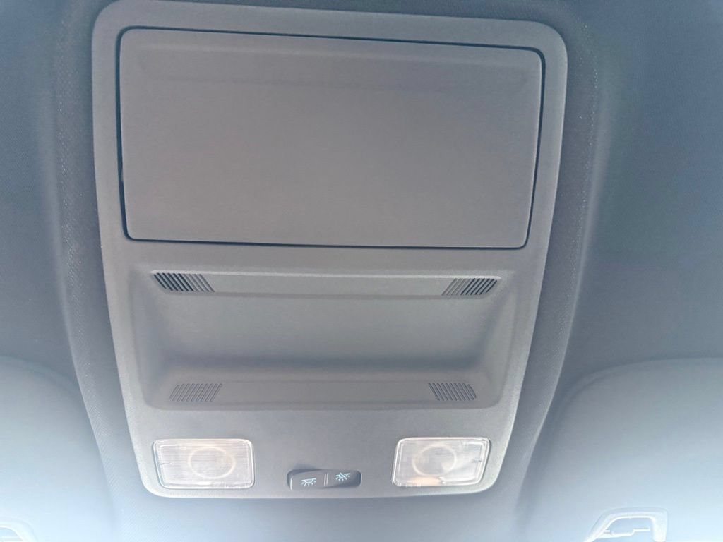 Certified 2025 Ford Mustang Coupe RWD image 27