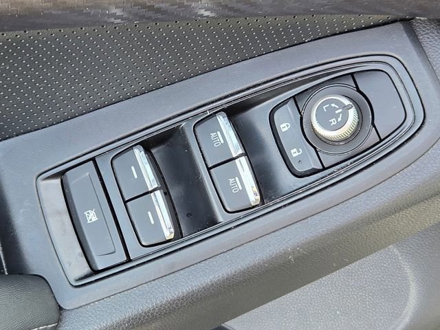 Used 2022 Subaru Ascent Onyx Edition image 12