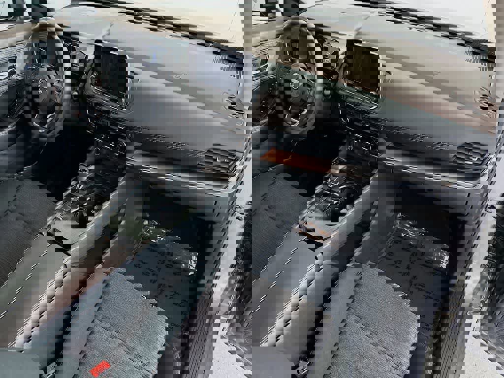 Used 2023 Nissan Rogue SV image 31