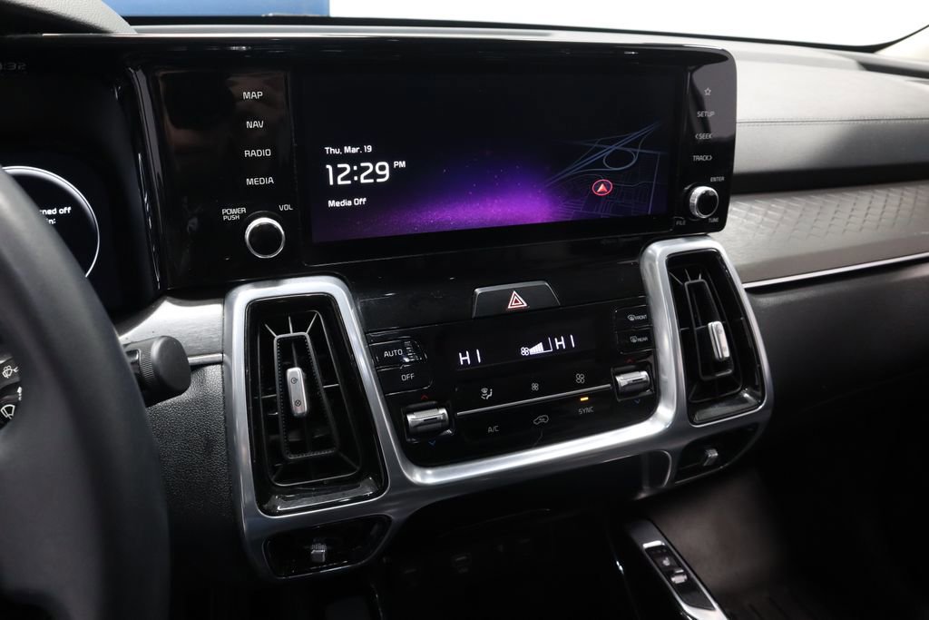 Used 2023 Kia Sorento SX image 34