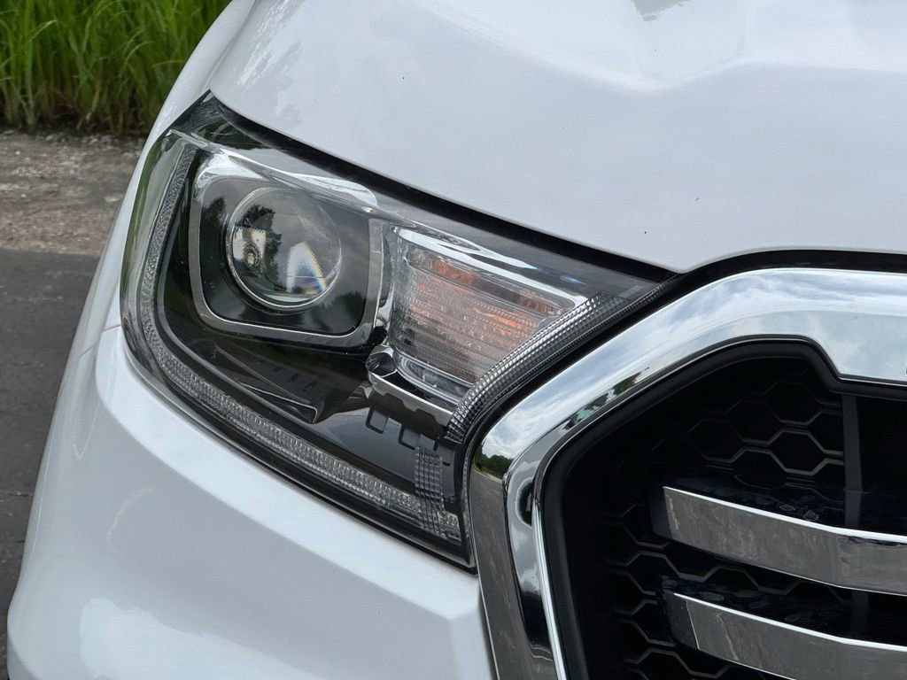 Certified 2019 Ford Ranger Lariat w/ Equipment Group 501A Mid AWD/4WD image 4