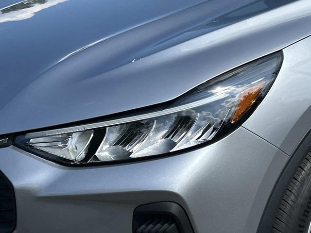 Certified 2023 Ford Escape Active AWD/4WD image 9