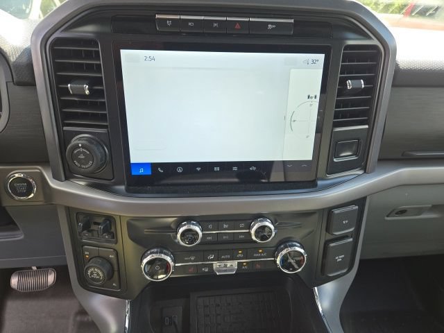 Certified 2024 Ford F150 XLT w/ Equipment Group 302A MID AWD/4WD image 15