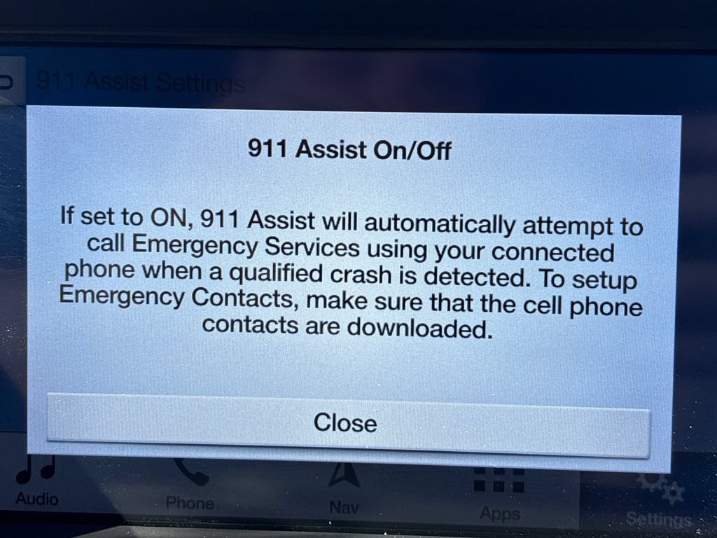 Certified 2019 Ford Escape Titanium AWD/4WD image 32