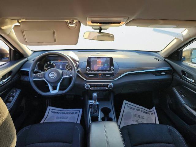 Used 2025 Nissan Altima 2.5 SV FWD image 19