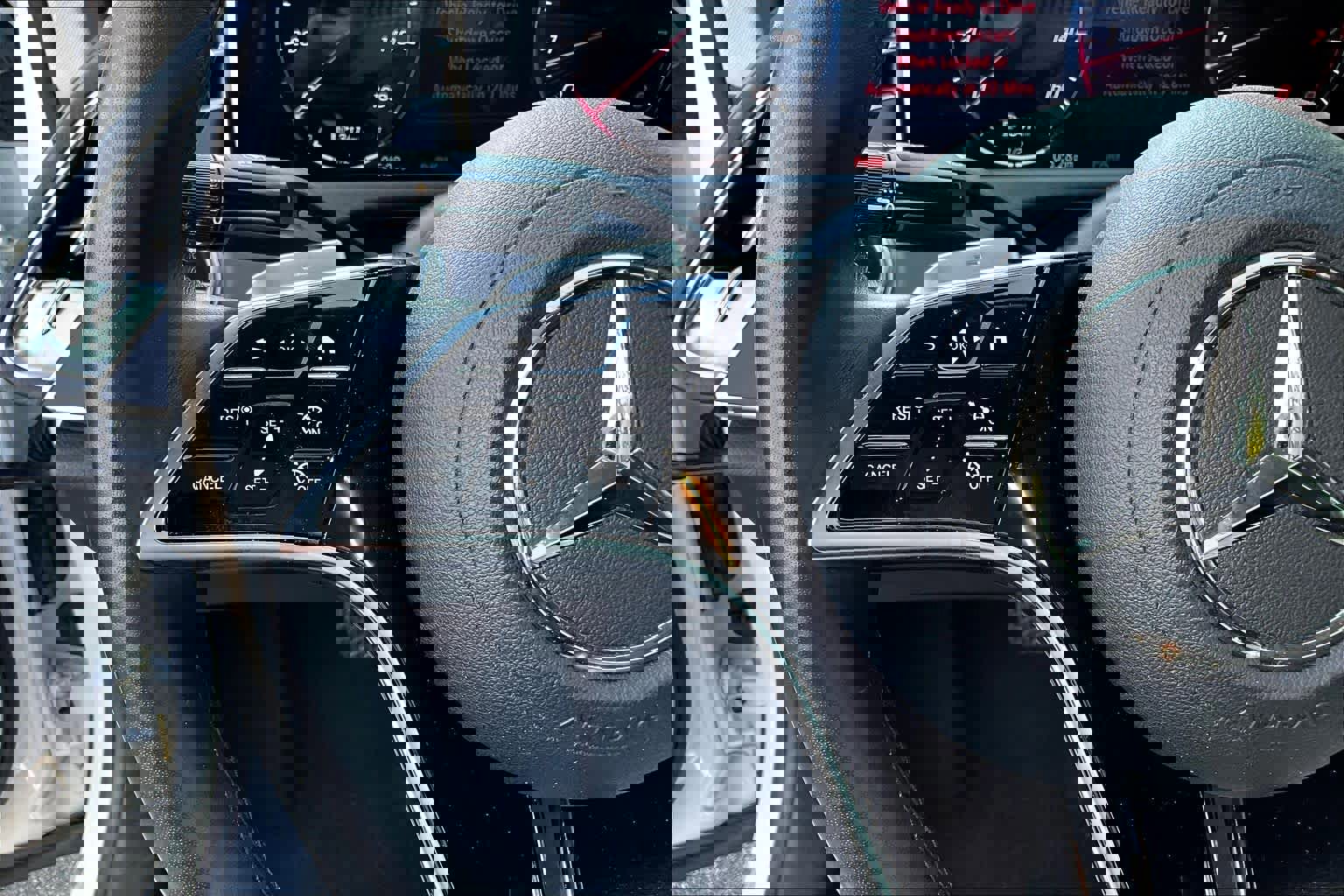 Used 2025 Mercedes-Benz E 350 Sedan w/ Winter Package image 22