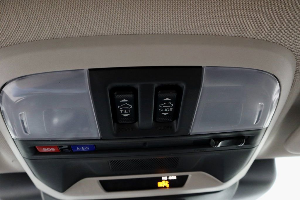 Used 2024 Subaru Crosstrek 2.0i Premium image 24