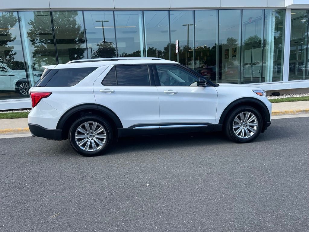 Certified 2021 Ford Explorer Limited w/ Hybrid Equipment Group 310A AWD/4WD image 10