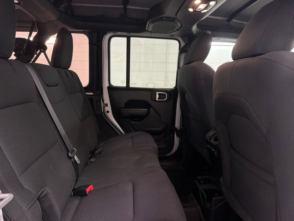 Used 2023 Jeep Wrangler Unlimited Sport AWD/4WD image 29