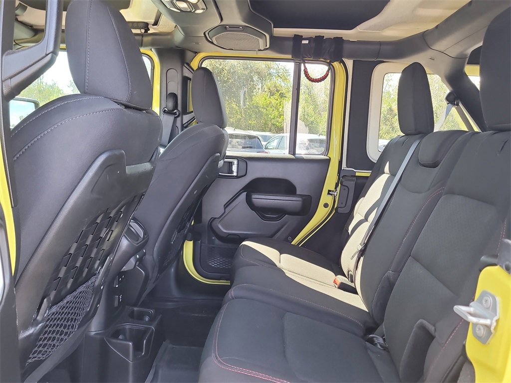 Used 2022 Jeep Wrangler Unlimited Rubicon image 12