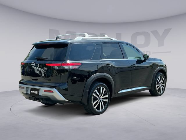 Used 2024 Nissan Pathfinder Platinum AWD/4WD image 5