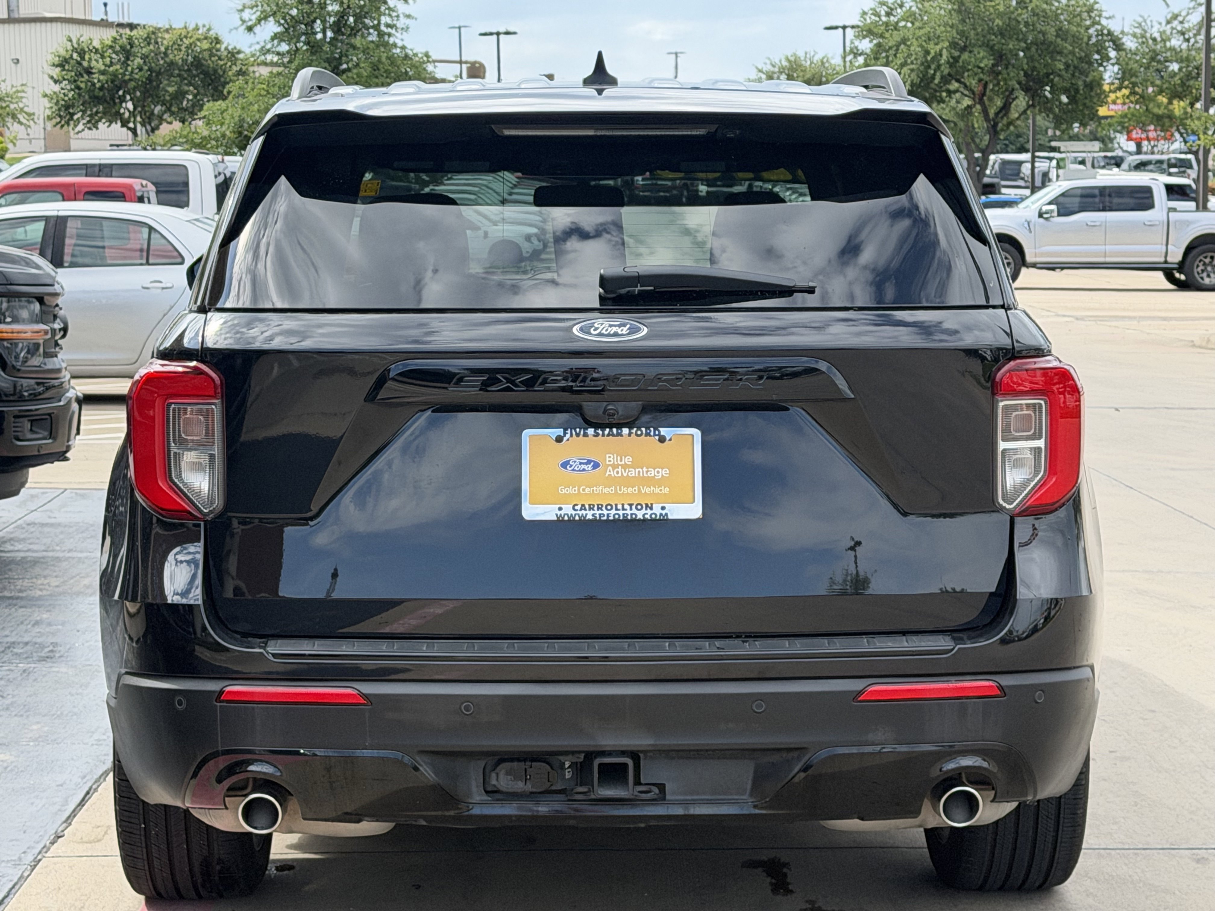 Certified 2022 Ford Explorer ST-Line w/ Class IV Trailer Tow Package RWD image 5