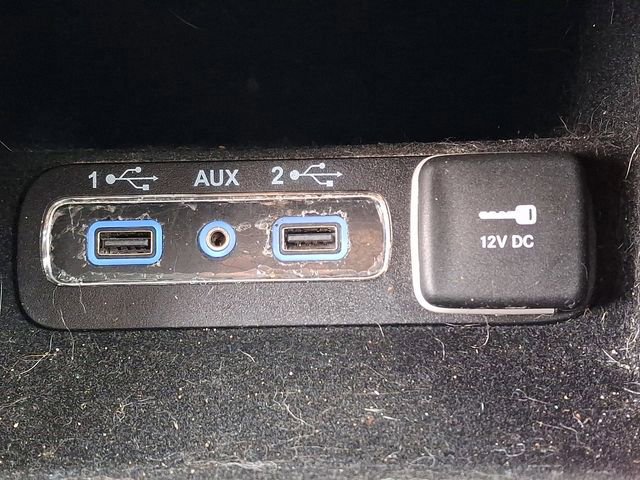 Used 2019 Jeep Grand Cherokee Laredo w/ Laredo X Package image 24