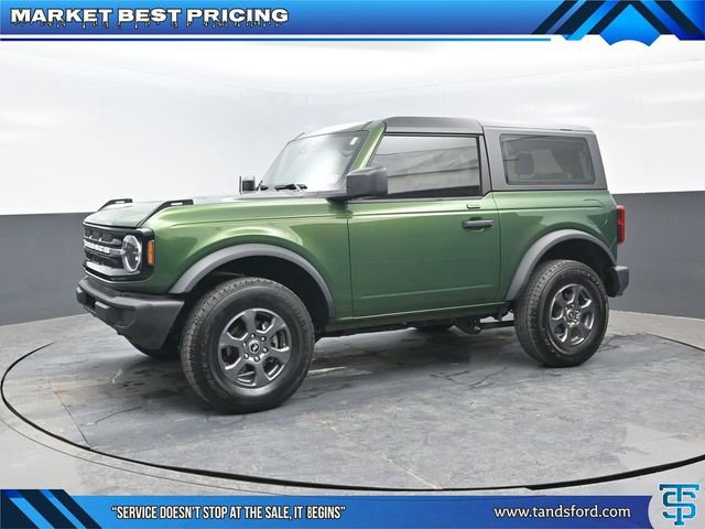 Certified 2023 Ford Bronco 2-Door AWD/4WD image 1