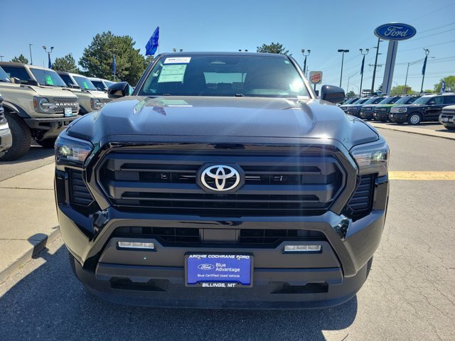 Used 2025 Toyota Tacoma SR5 AWD/4WD image 7