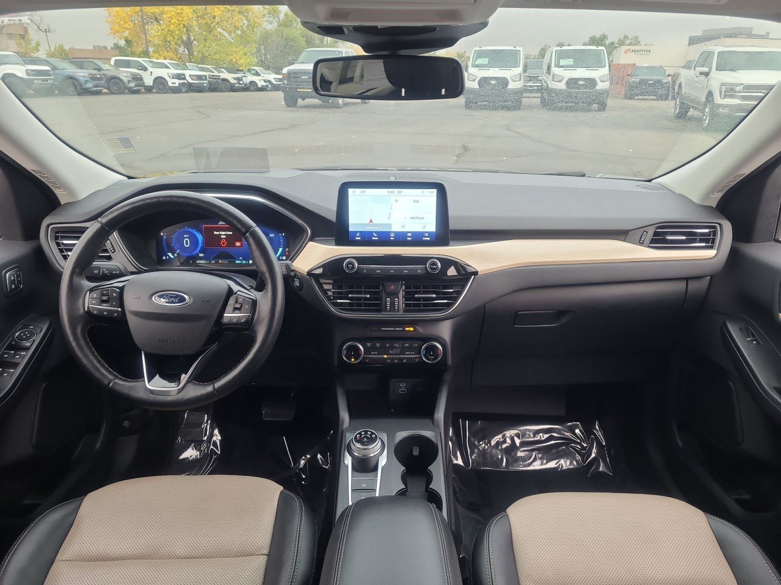 Certified 2022 Ford Escape Titanium w/ Titanium Premium Package FWD image 20