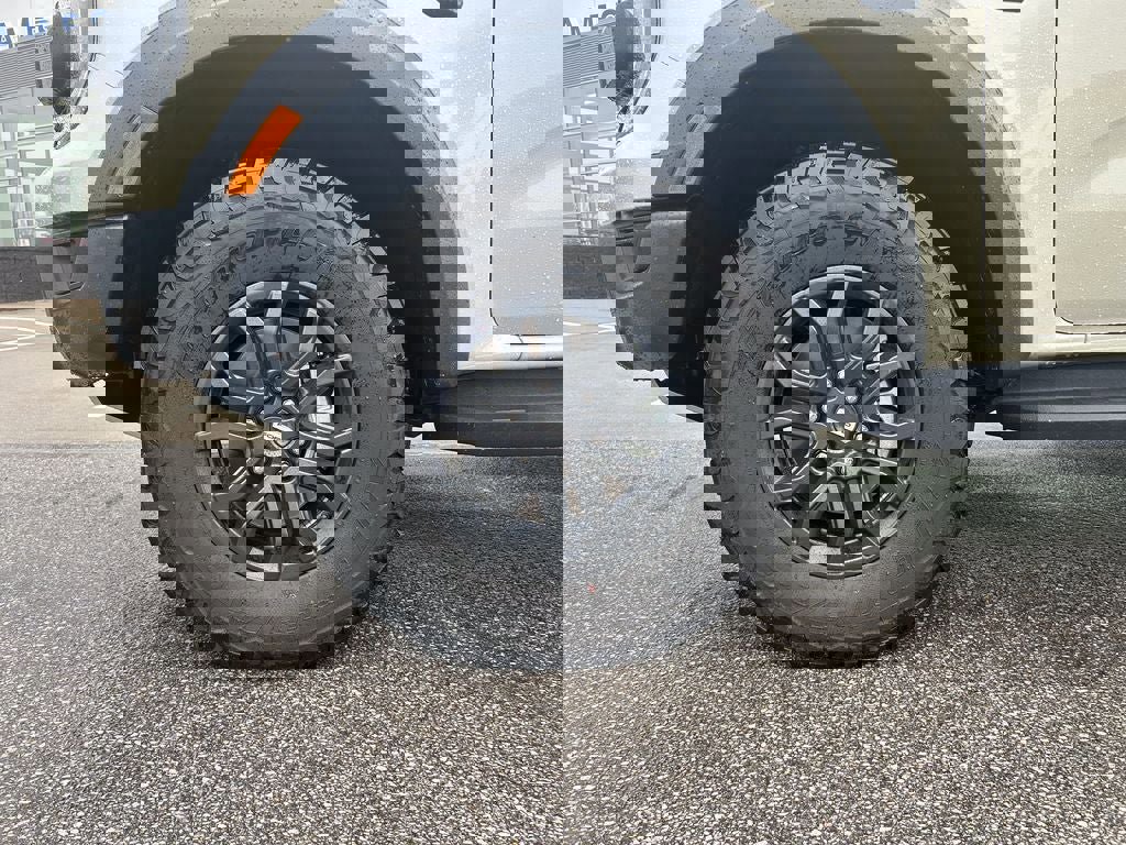 Certified 2025 Ford Ranger Raptor AWD/4WD image 33