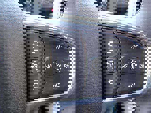 Used 2025 RAM 1500 Laramie image 19