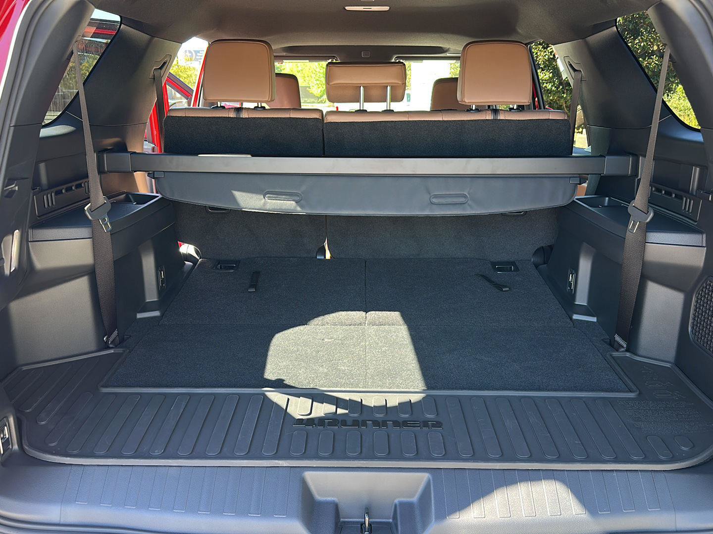 Used 2026 Toyota 4Runner Limited AWD/4WD image 28