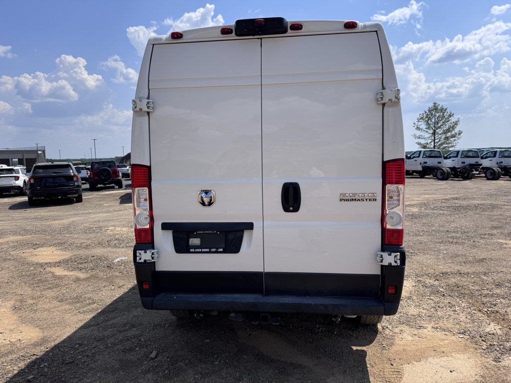 Used 2023 RAM ProMaster 2500 FWD image 6