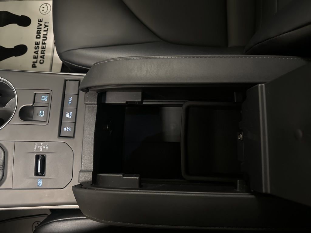 Used 2020 Toyota Highlander XLE image 45