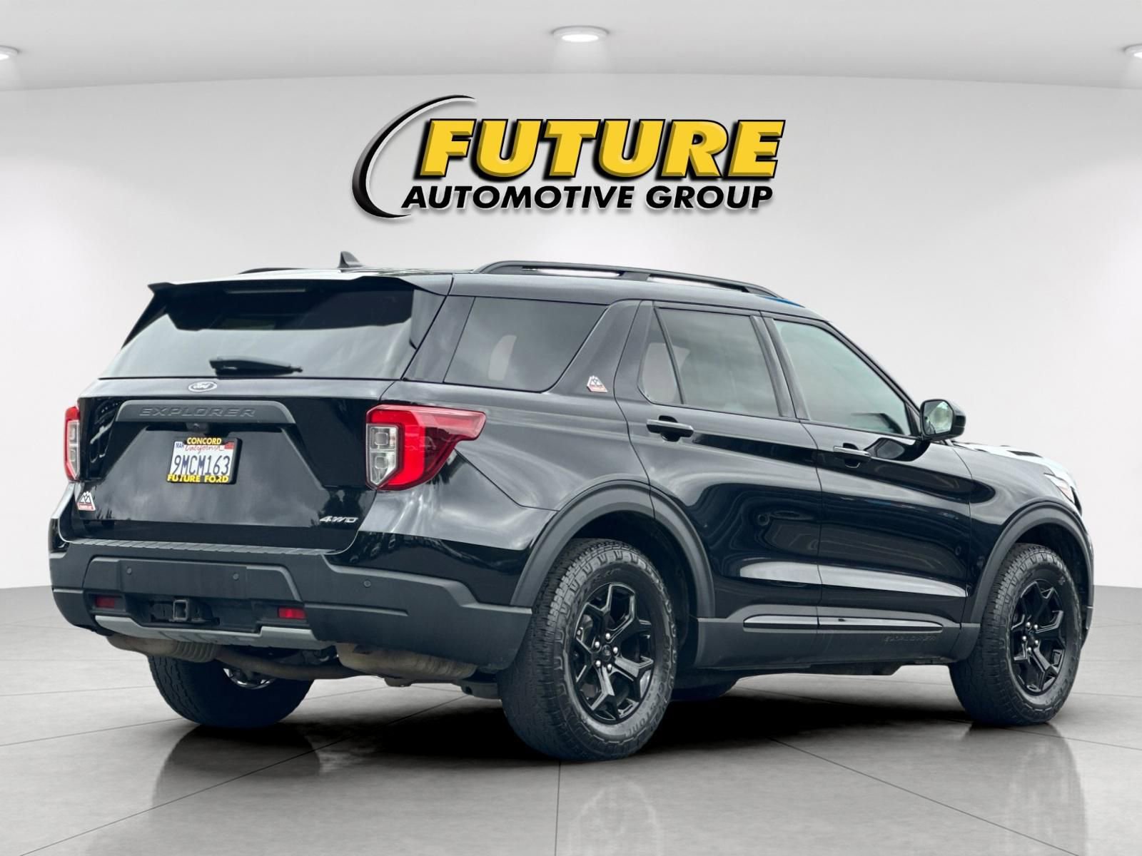 Certified 2023 Ford Explorer Timberline w/ Timberline Technology Package AWD/4WD image 3