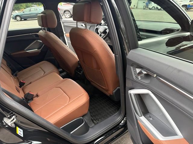 Used 2022 Audi Q3 2.0T Premium AWD/4WD image 31