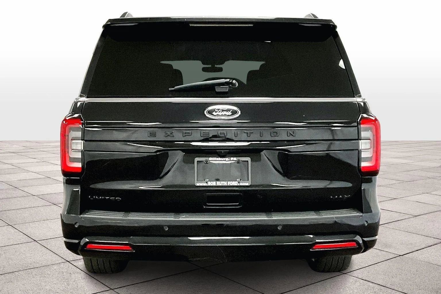 Certified 2022 Ford Expedition Max Limited image 4
