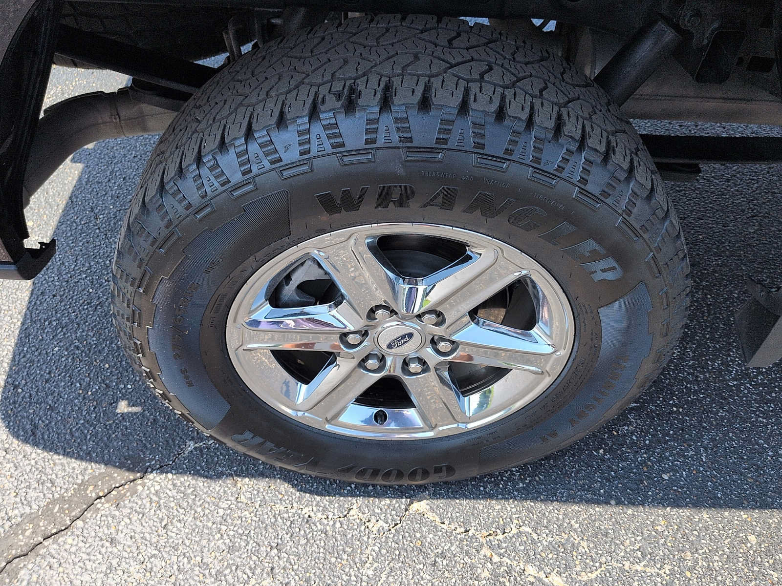 Certified 2025 Ford F150 XLT w/ Equipment Group 301A Standard AWD/4WD image 9