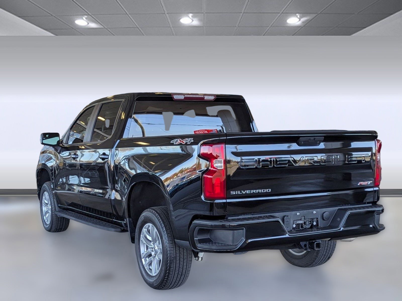 Used 2021 Chevrolet Silverado 1500 RST w/ Bed Protection Package image 3
