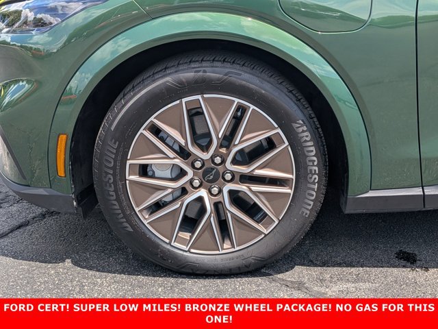 Certified 2025 Ford Mustang Mach-E Premium AWD/4WD image 9