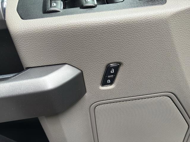 Certified 2018 Ford F150 XLT w/ Equipment Group 301A Mid image 14