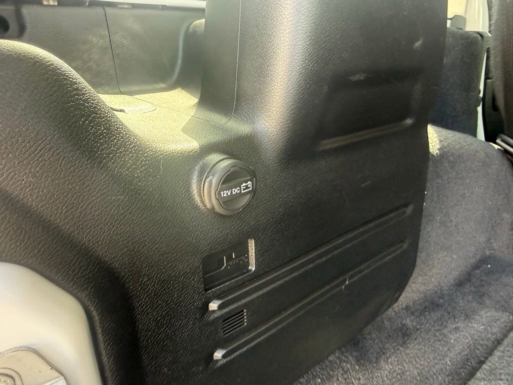 Used 2021 Jeep Wrangler Unlimited Sahara w/ Dual Top Group AWD/4WD image 47