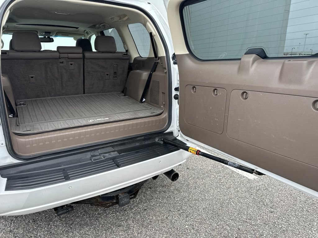 Used 2019 Lexus GX 460 Premium AWD/4WD image 22