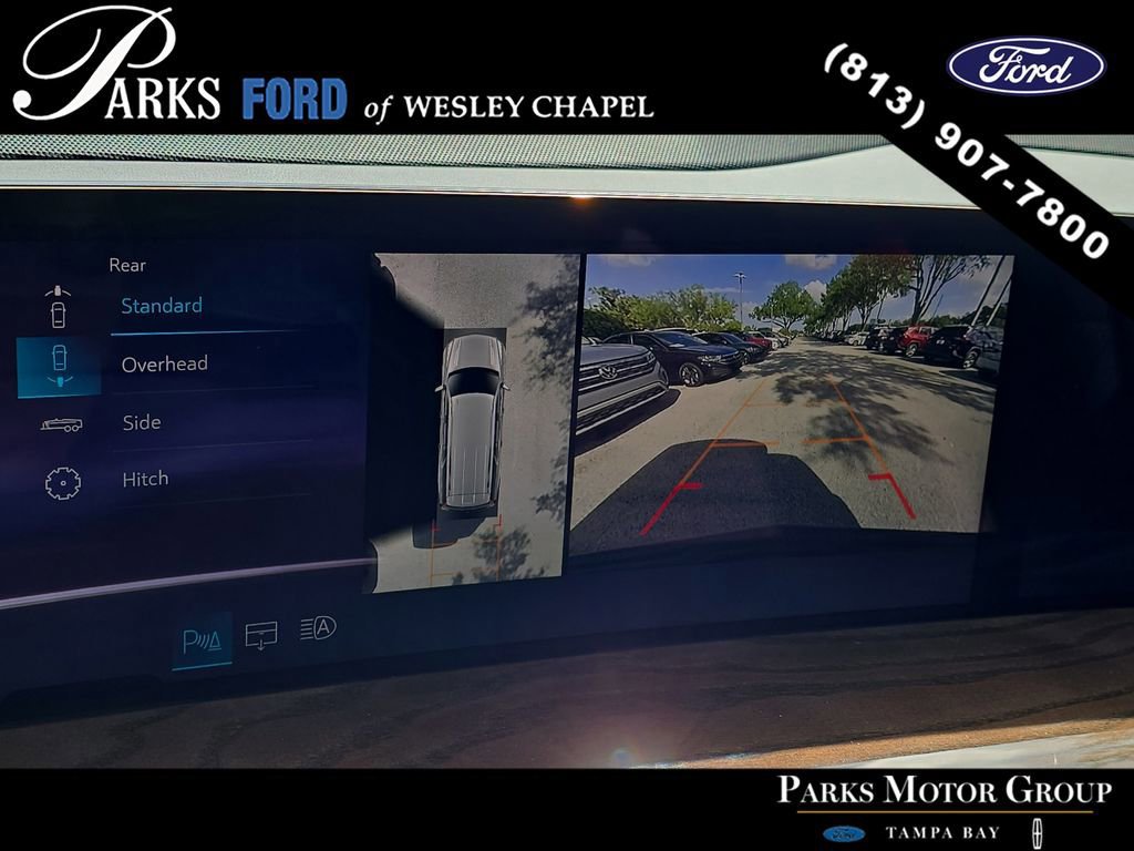 Used 2025 Cadillac Escalade ESV Sport Platinum w/ LPO, ONYX Package image 26