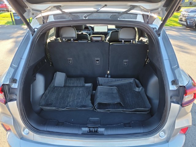 Certified 2024 Ford Escape ST-Line Select w/ Tech Pack #1 AWD/4WD image 32