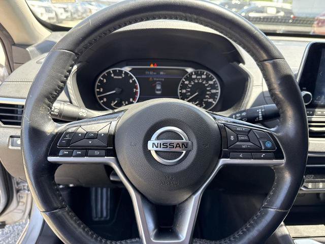 Used 2019 Nissan Altima 2.5 SV FWD image 11