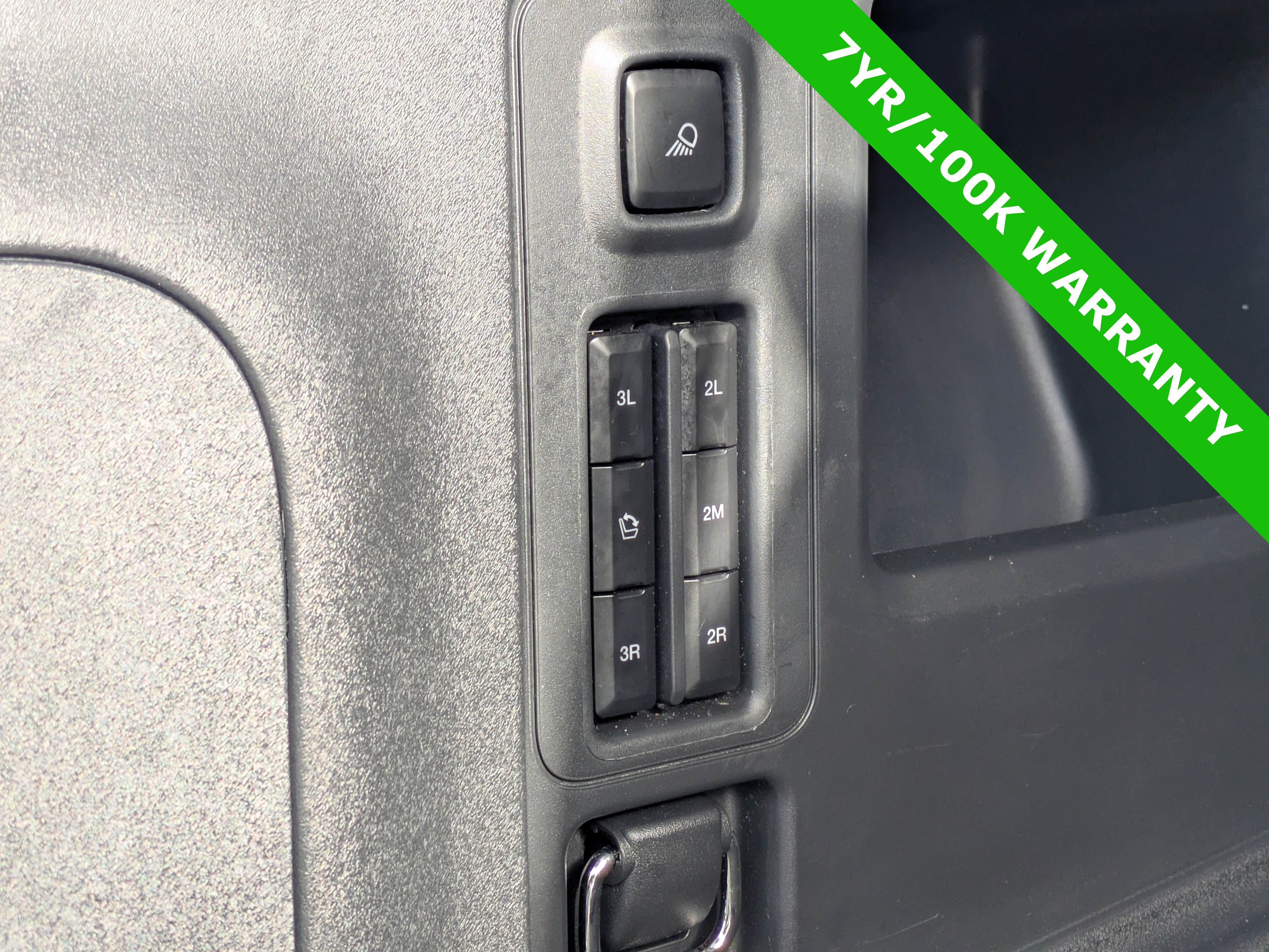 Certified 2025 Ford Expedition Active AWD/4WD image 17