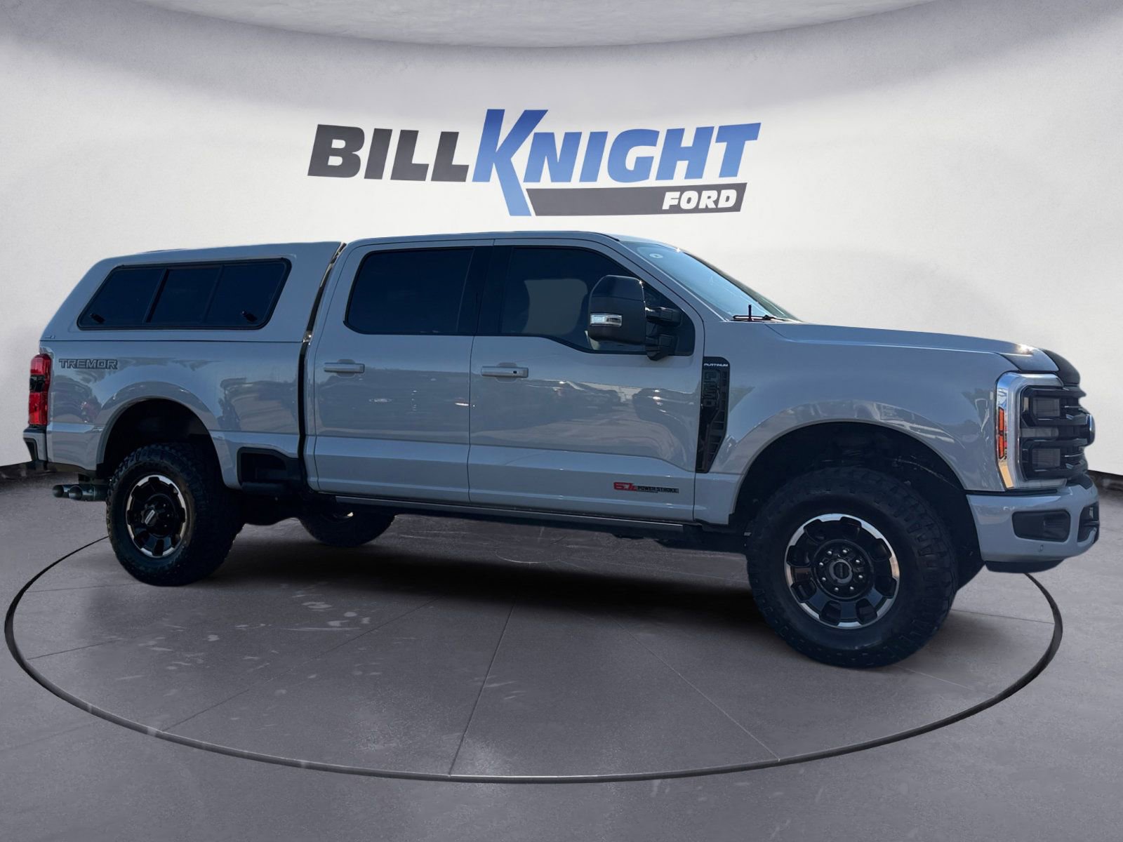 Certified 2025 Ford F250 Platinum w/ Tremor Off-Road Package AWD/4WD image 6
