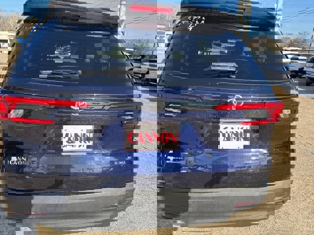 Used 2024 Toyota Grand Highlander XLE image 5