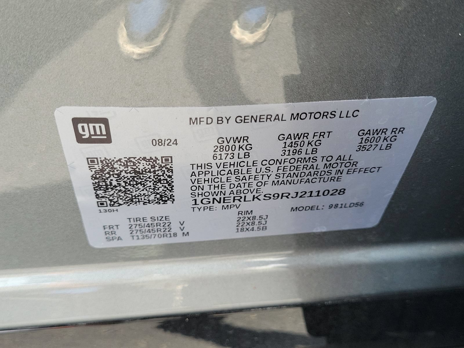 Used 2024 Chevrolet Traverse RS FWD image 35